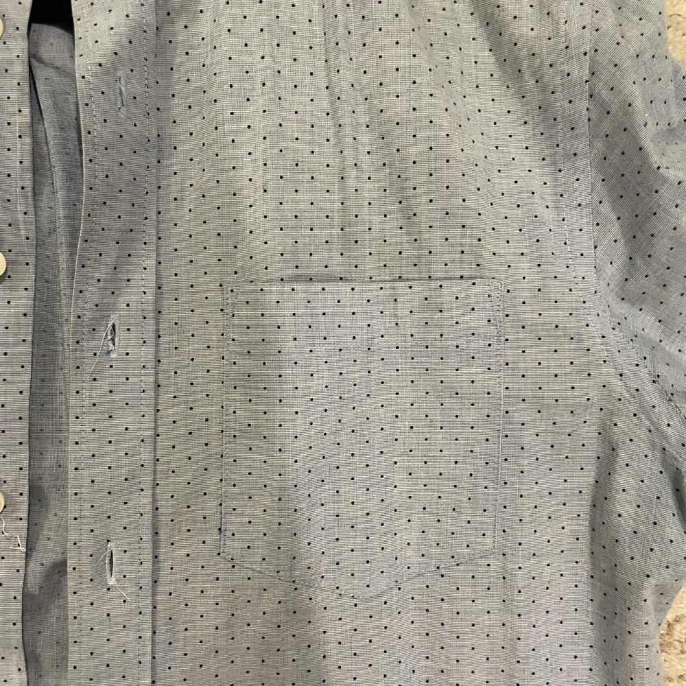 old navy button down - Picture 3 of 3